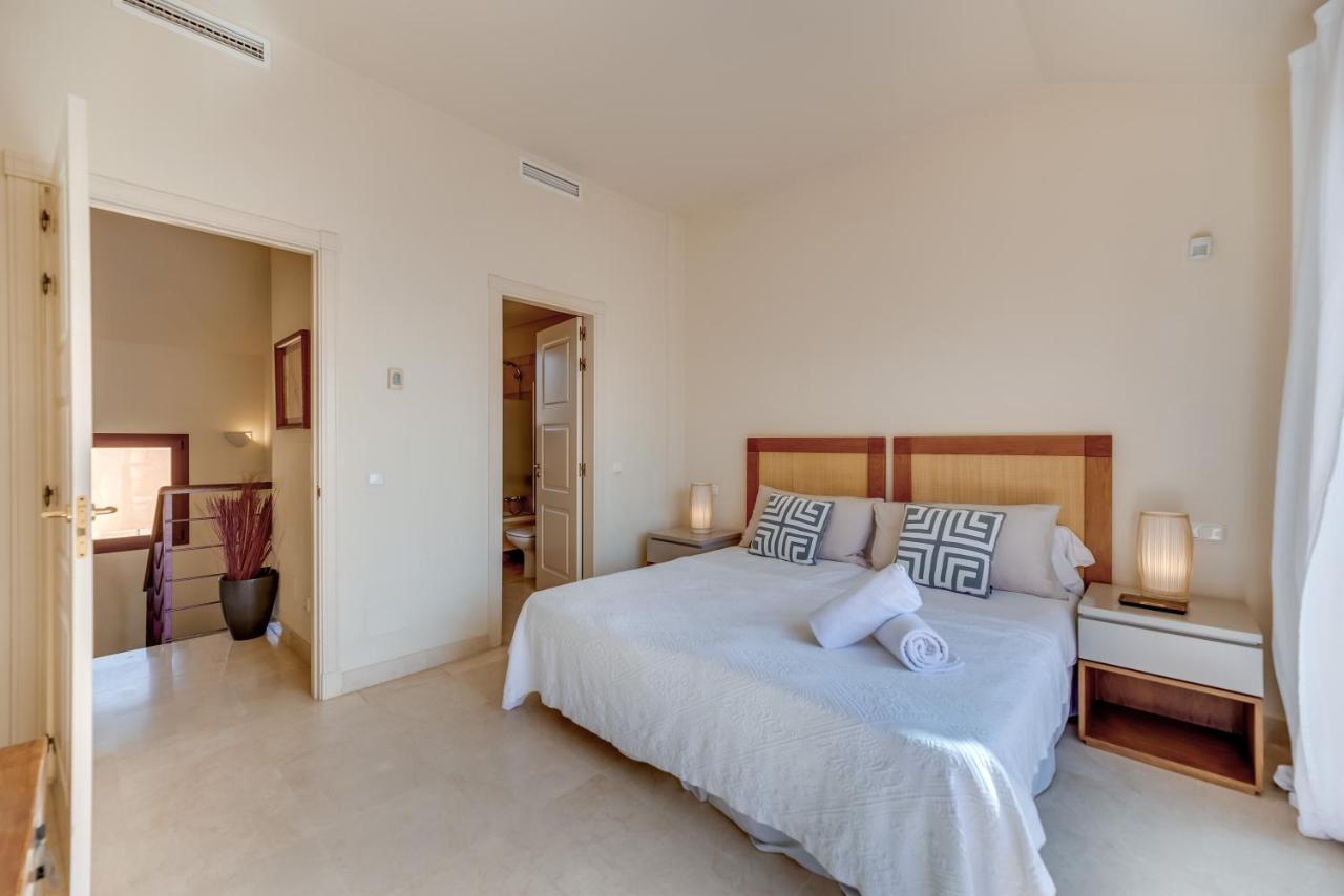 Appartement Vacation I Duplex Con Encanto Bahia, 280m2 Duplex Penthouse, Luxury Complex, A Minute From The Beach, 24-7 Security, In Town Marbellac